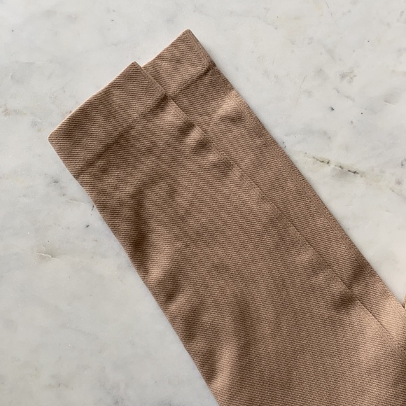 2 Kool - Picture 2 of 8